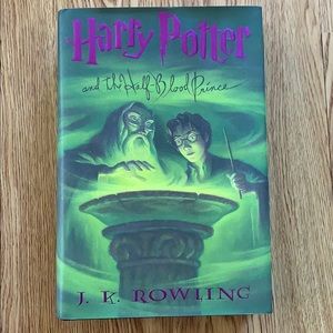 2005 1st American Edition - Hardback Book